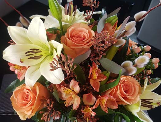 Roses Lily Floral Roses Lily Floral