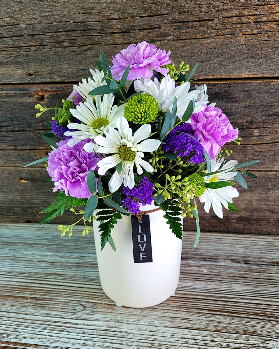 Home Brady's House of Flowers